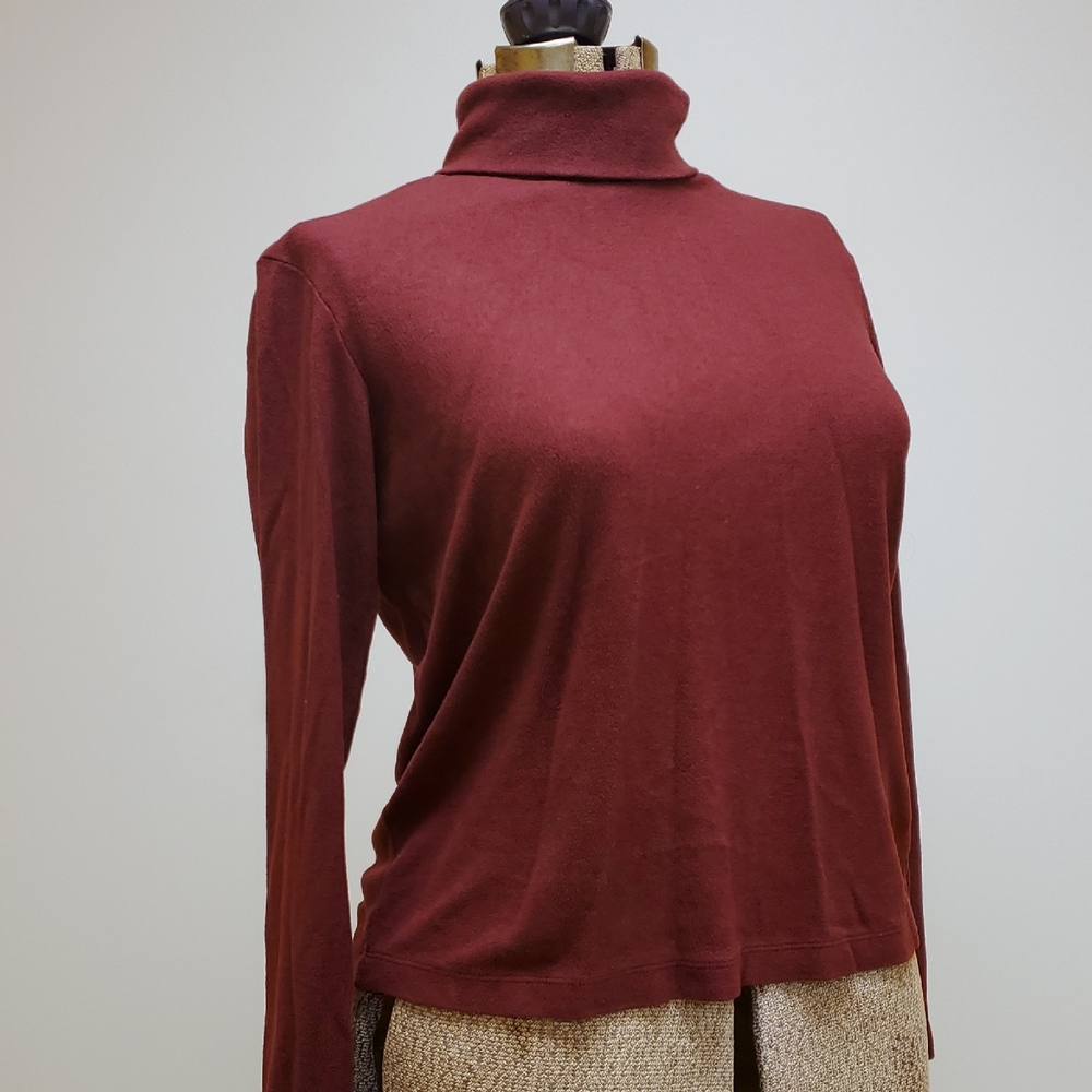 UNIQLO Heattech Fleece Turtleneck